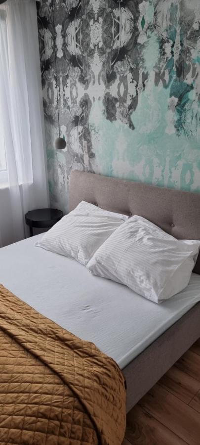 Apartament Z Klasa Apartment Gliwice Bagian luar foto
