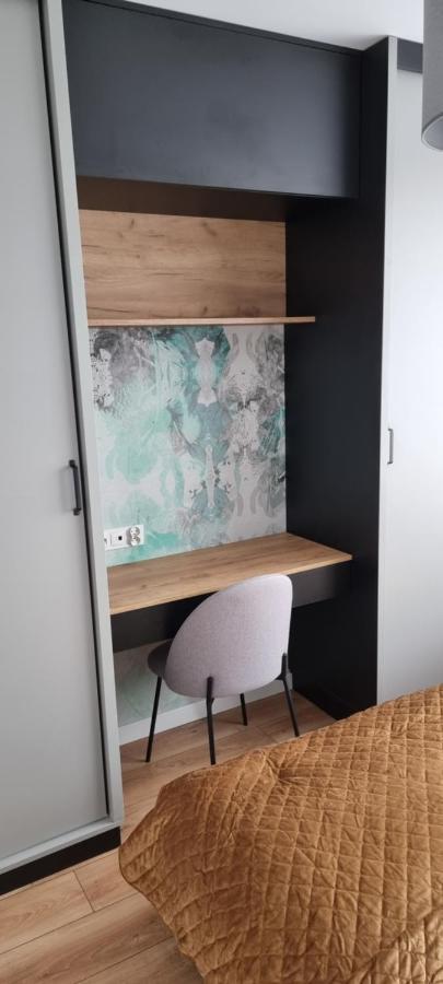 Apartament Z Klasa Apartment Gliwice Bagian luar foto